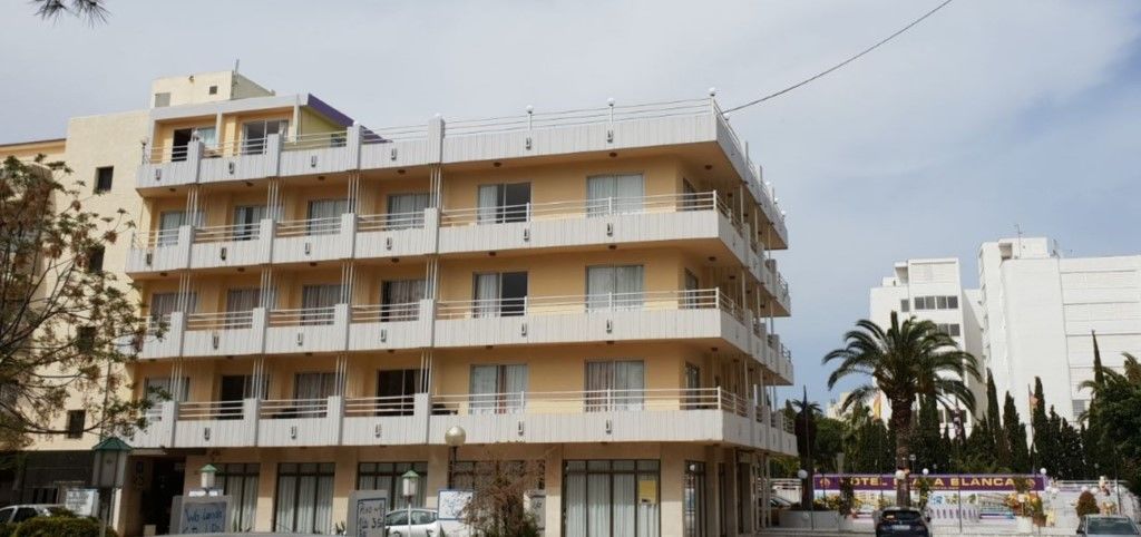 Bj Bei Juan Hostal S'Illot  Buitenkant foto